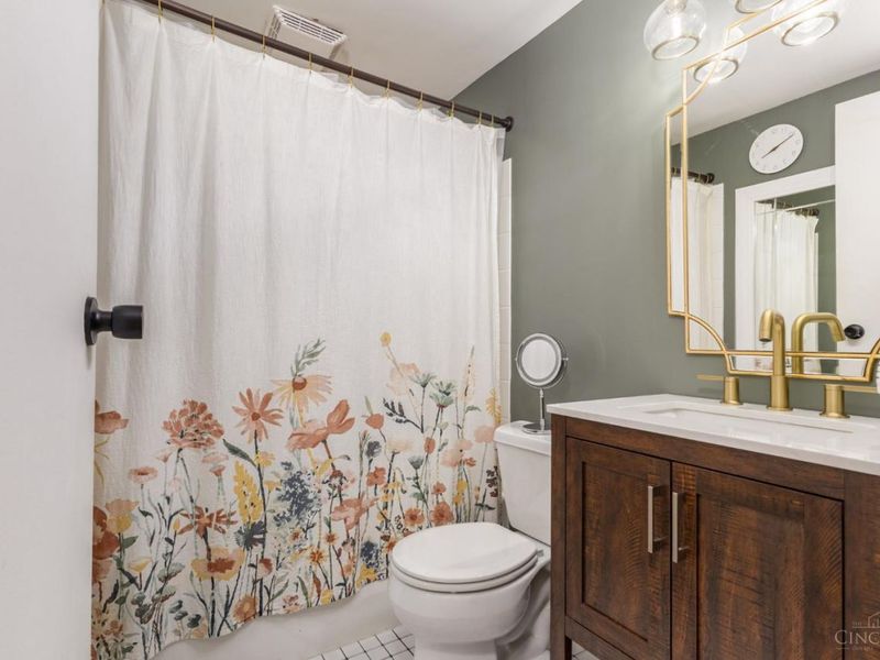 2680 Lehman Road, Unit C102, Cincinnati, OH 45204 Photo 14