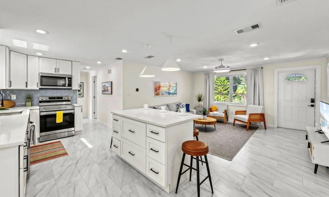 578 - 580 Companion Way, Longboat Key, FL 34228 Photo