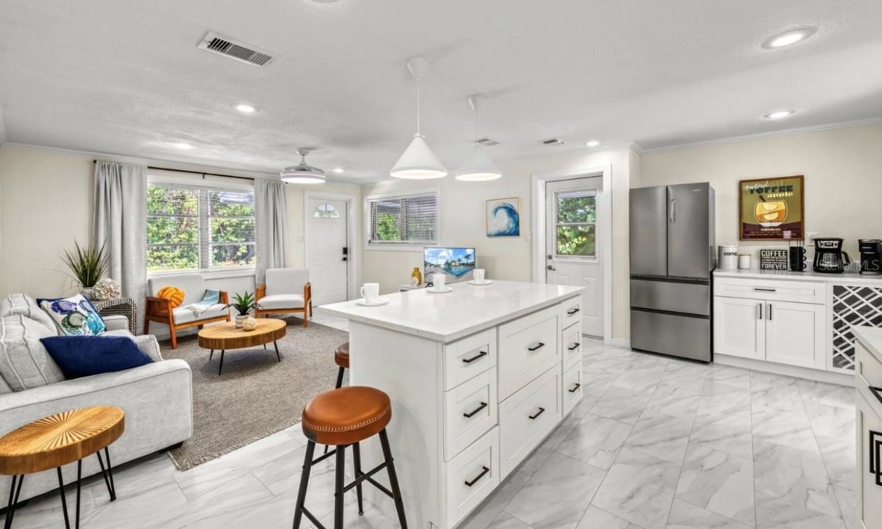 578 - 580 Companion Way, Longboat Key, FL 34228 Photo