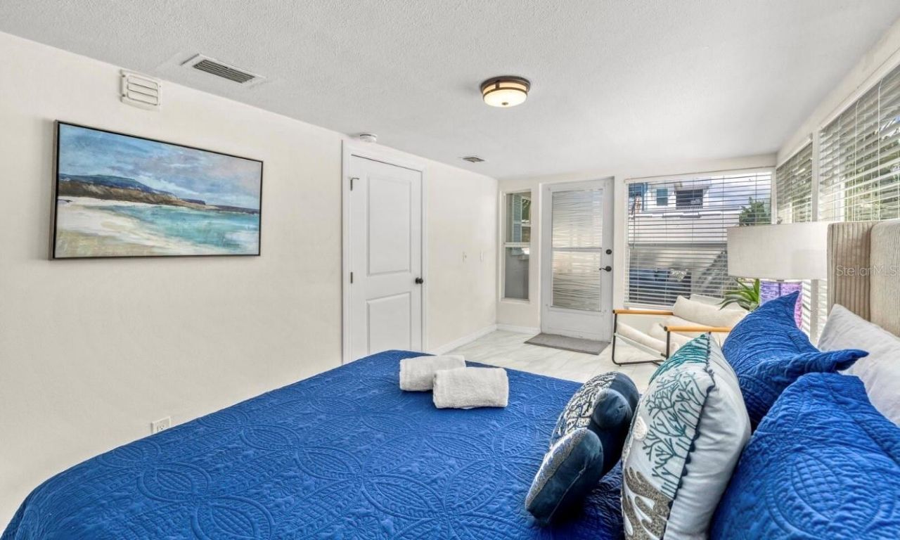 578 - 580 Companion Way, Longboat Key, FL 34228 Photo