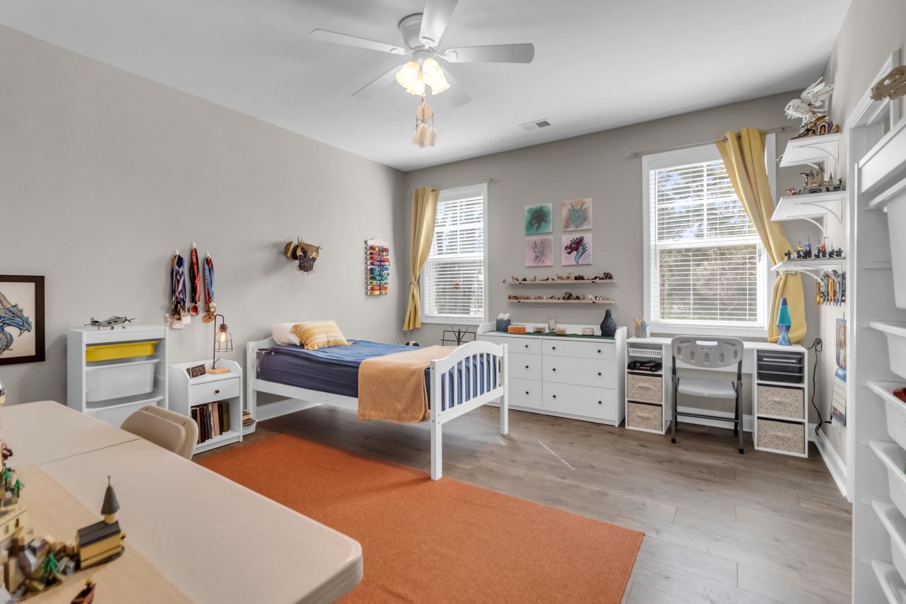 433 Turnstone Street Photo 18