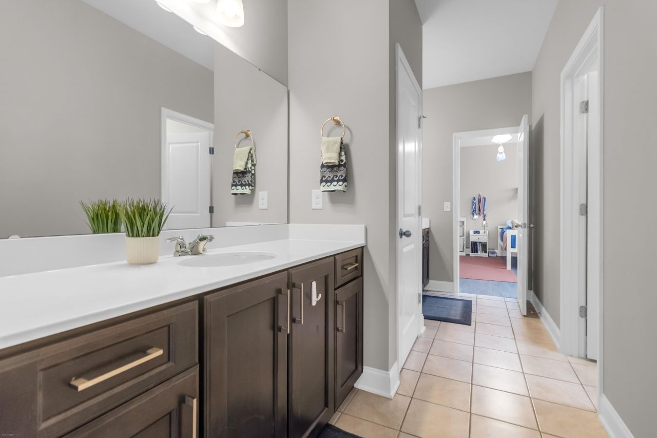 433 Turnstone Street Photo 19