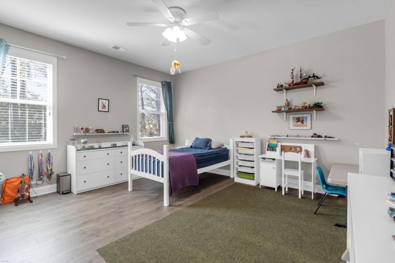 433 Turnstone Street Photo 20