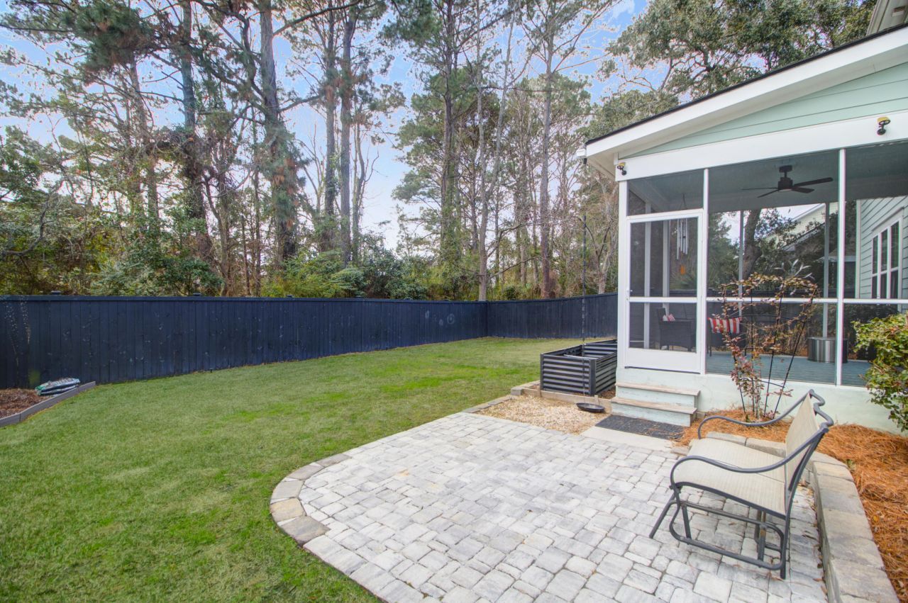 433 Turnstone Street Photo 22