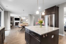 433 Turnstone Street photo 4