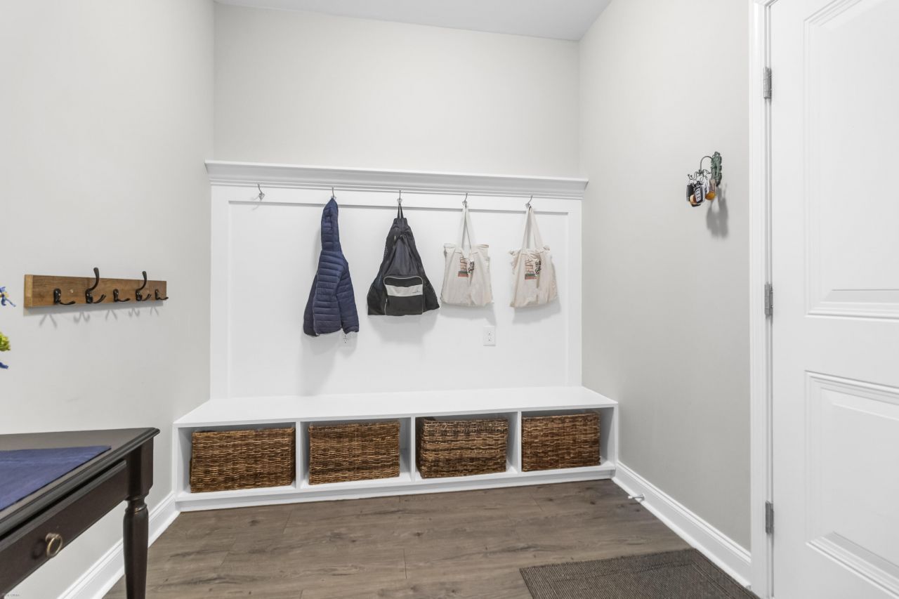 433 Turnstone Street Photo 9