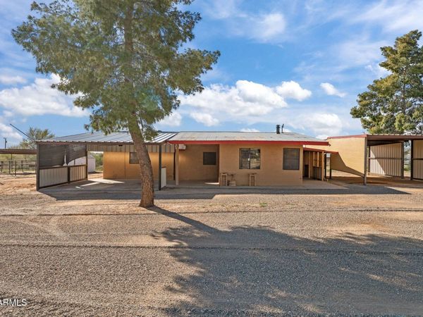 22905 W RANCH Road, Congress, AZ 85332