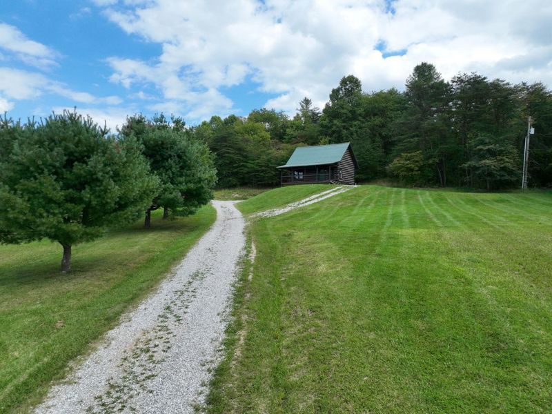 37462 Price Road, Logan, OH 43138 Photo 26