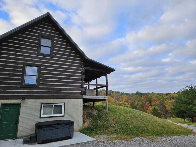 37462 Price Road, Logan, OH 43138 Photo 6