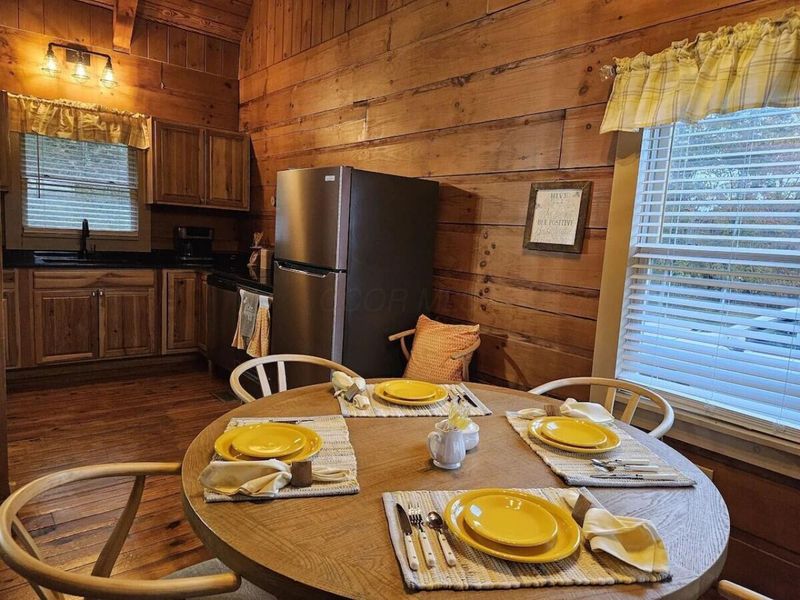 37462 Price Road, Logan, OH 43138 Photo 9