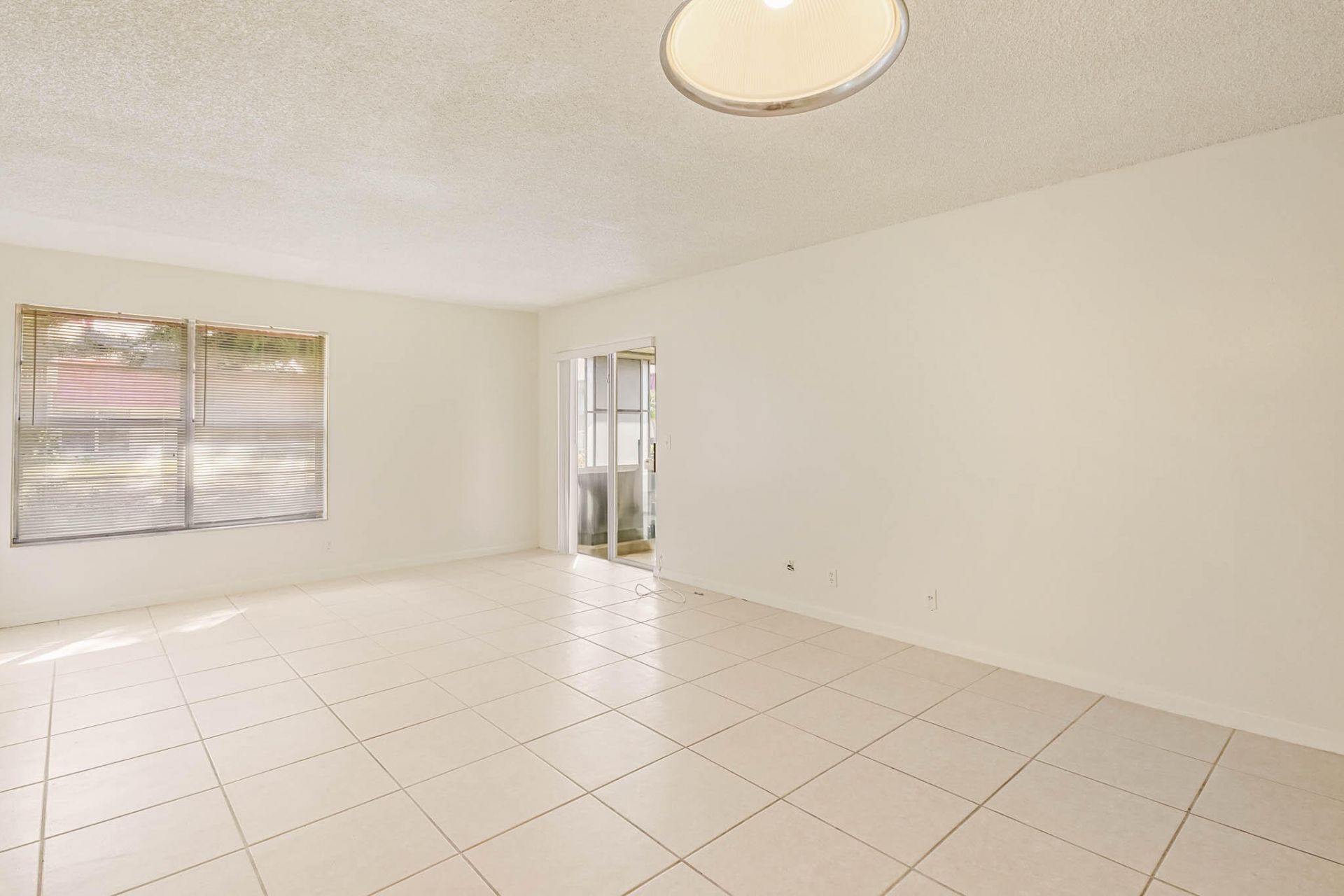 12013 Greenway Cir S, Unit 110, Royal Palm Beach, FL 33411 Photo