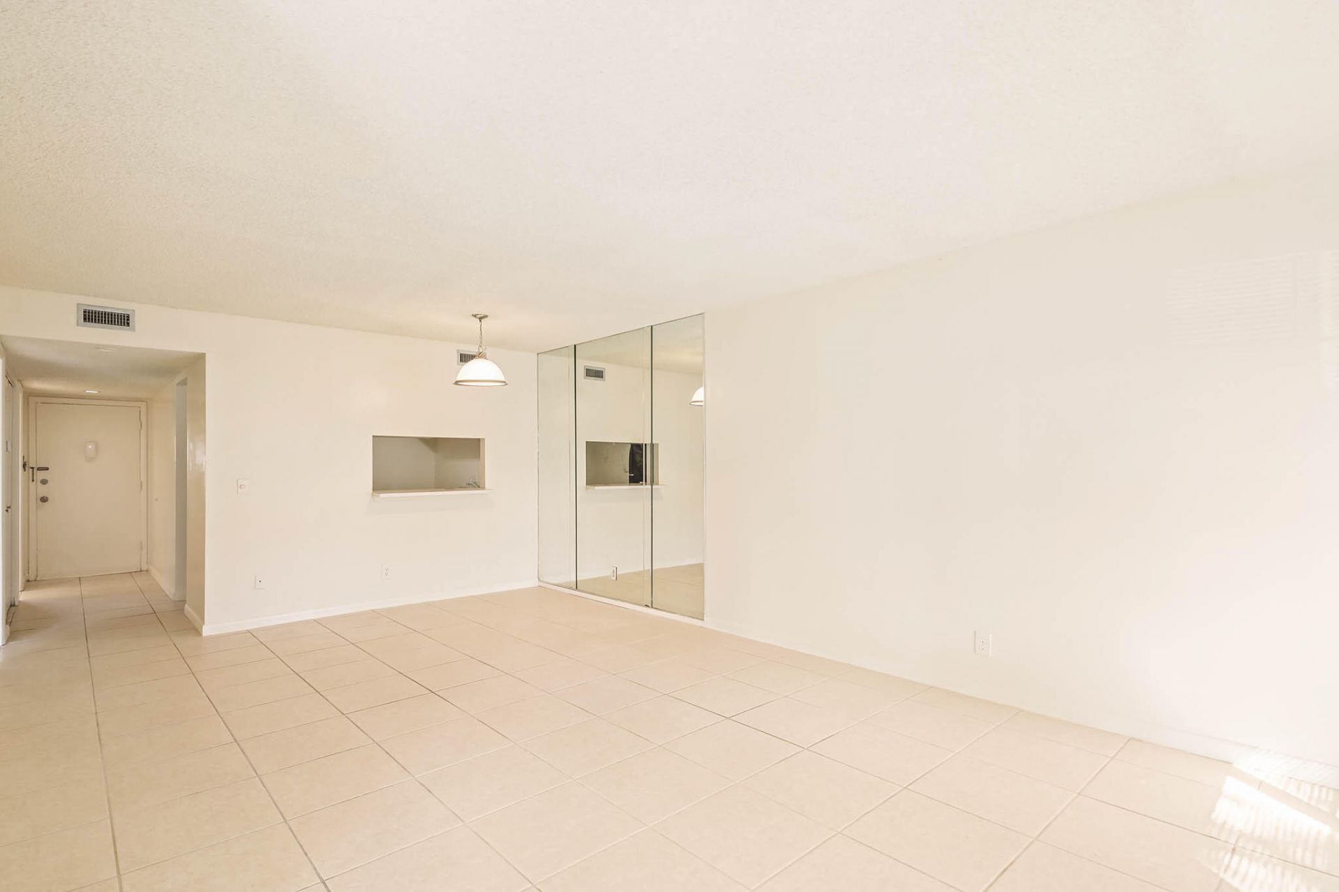 12013 Greenway Cir S, Unit 110, Royal Palm Beach, FL 33411 Photo