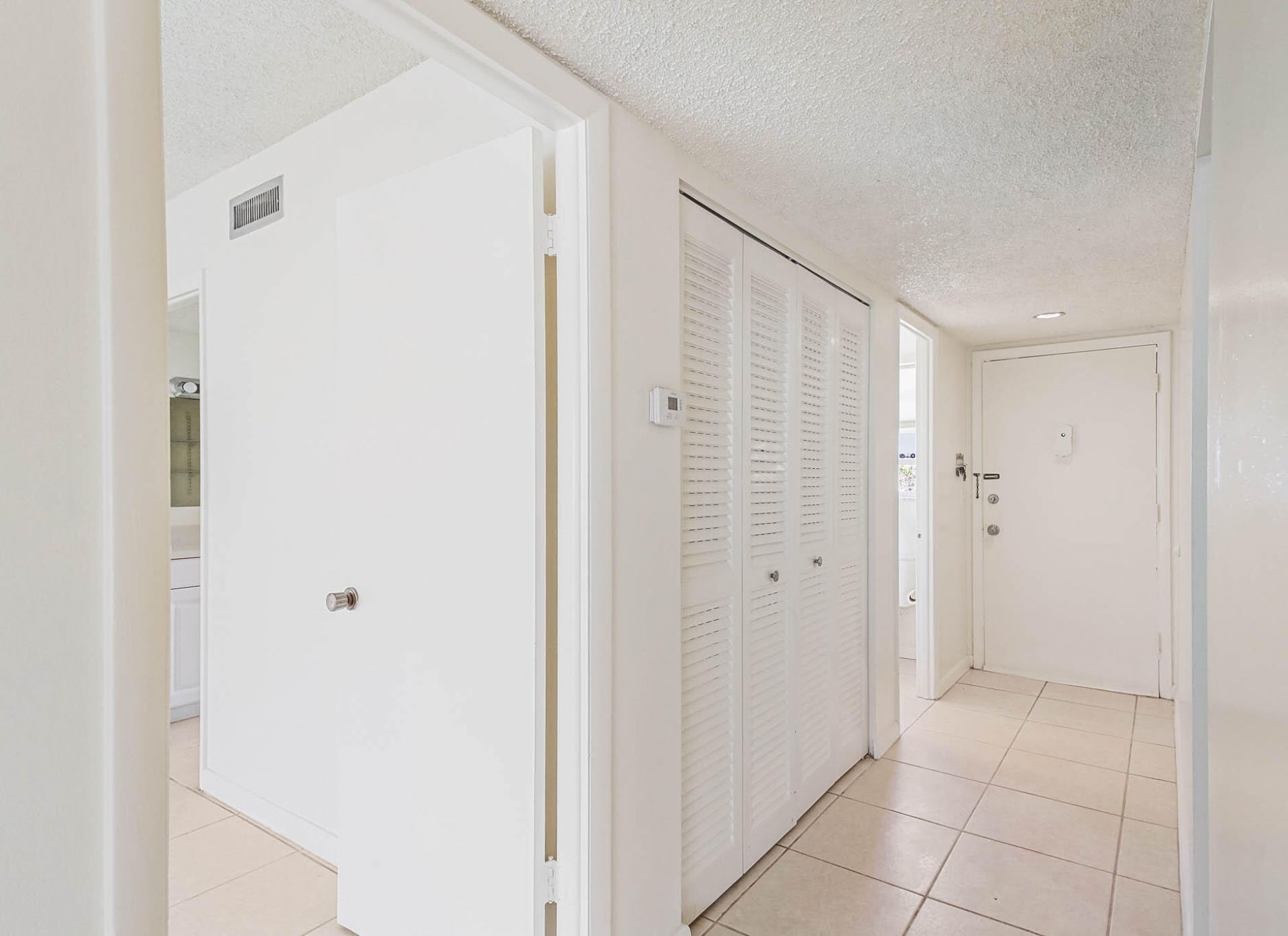 12013 Greenway Cir S, Unit 110, Royal Palm Beach, FL 33411 Photo