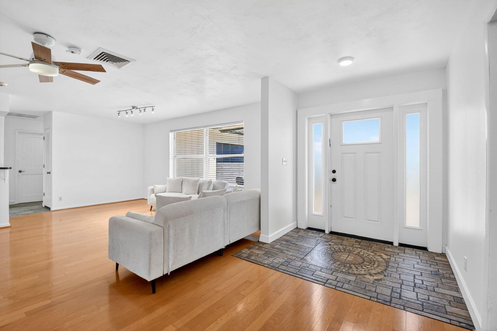 3651 Palm Drive, Riviera Beach, FL 33404 Photo