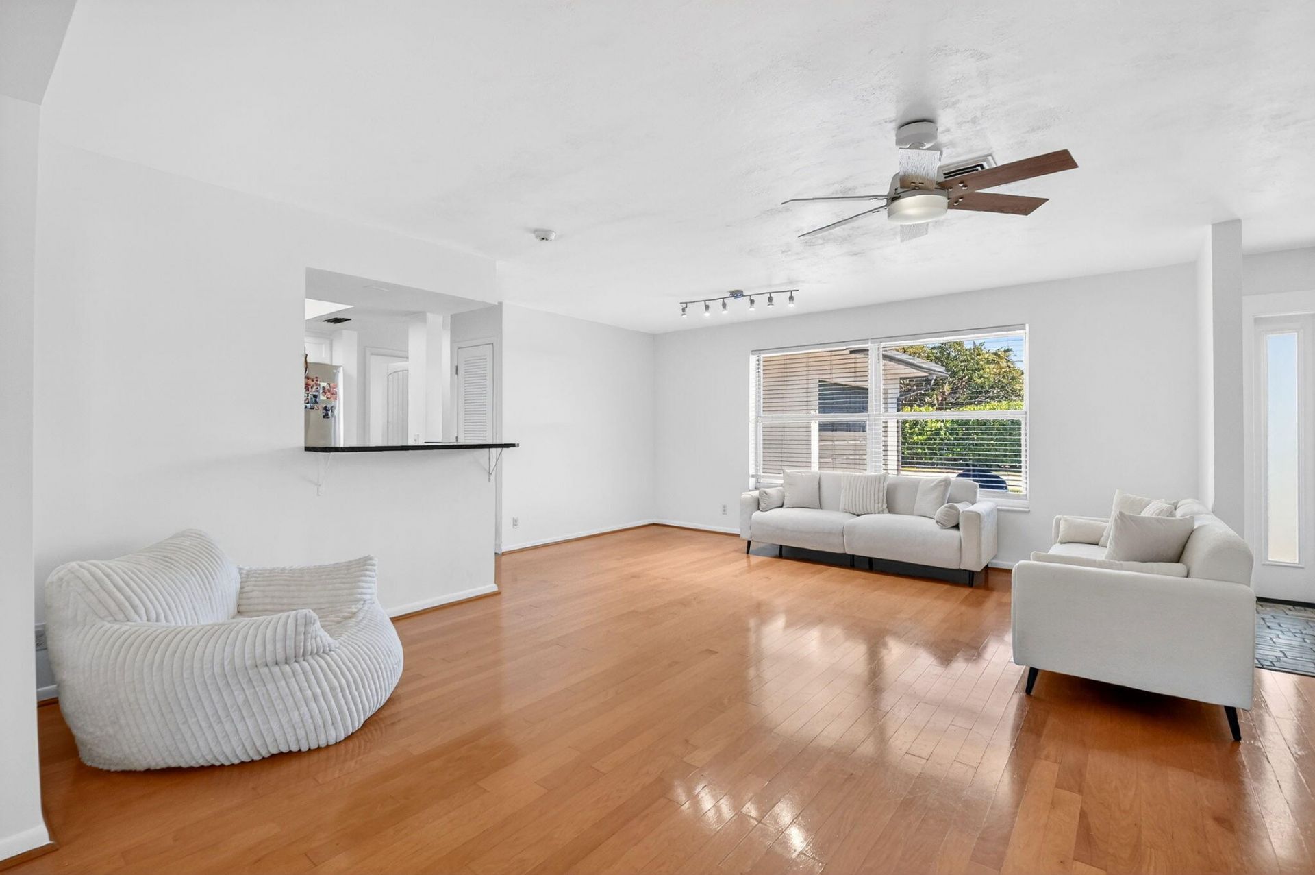 3651 Palm Drive, Riviera Beach, FL 33404 Photo