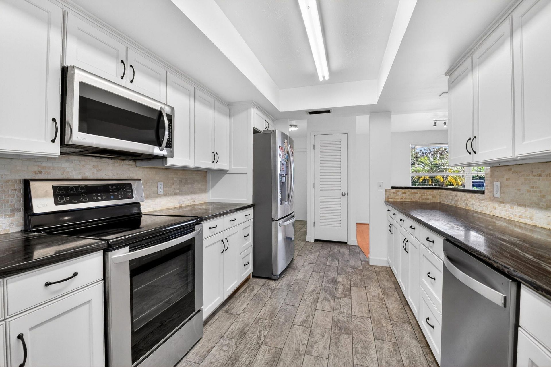 3651 Palm Drive, Riviera Beach, FL 33404 Photo