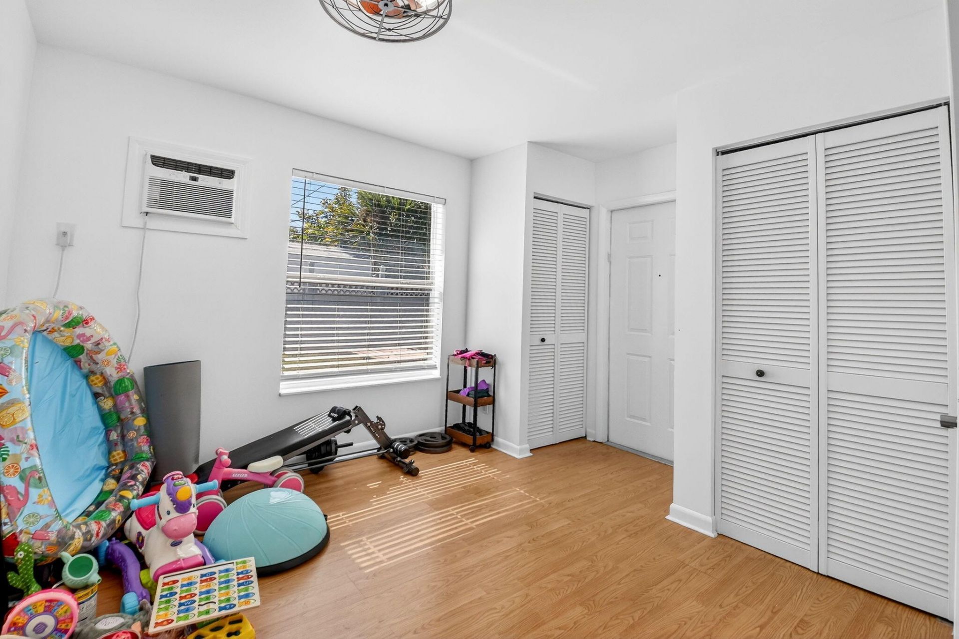 3651 Palm Drive, Riviera Beach, FL 33404 Photo