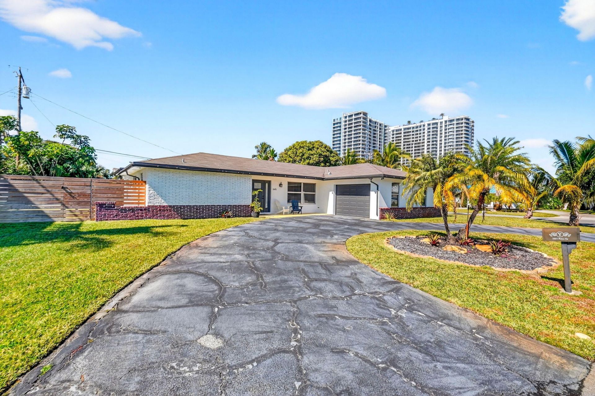 3651 Palm Drive, Riviera Beach, FL 33404 Photo