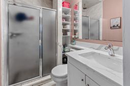 2754 E Surrey Drive photo 4