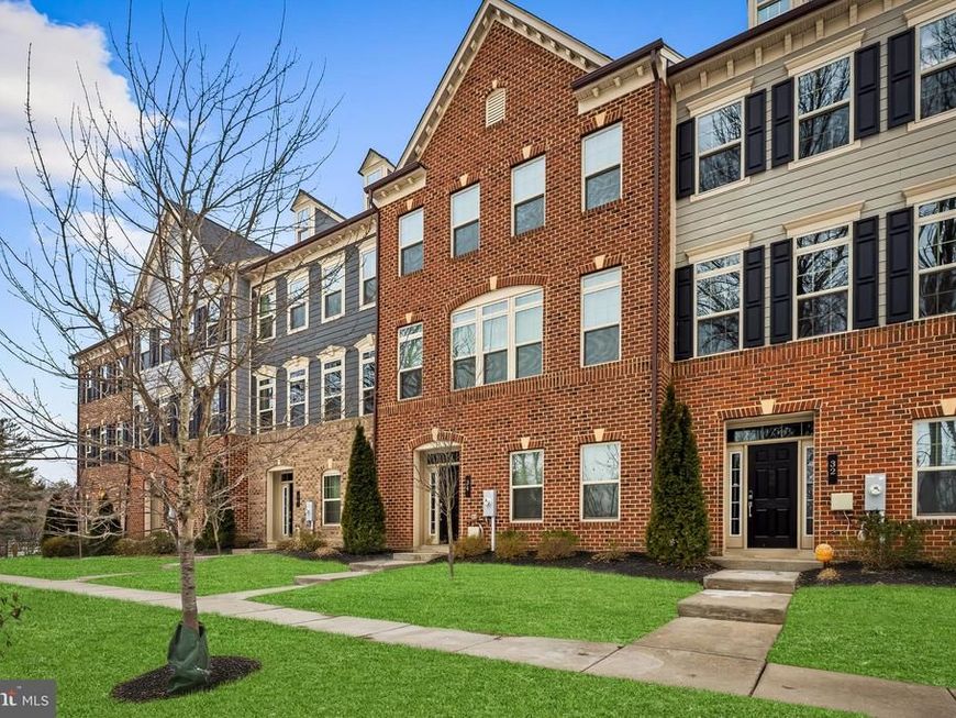 34 Wedge Way, Unit 10, Pikesville, MD 21208 Main Photo