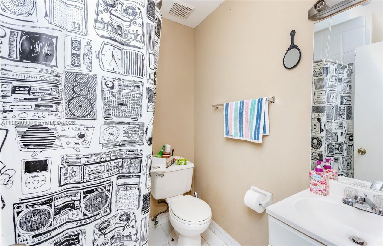 15280 SW 80th St, Unit 11, Miami, FL 33193 Photo