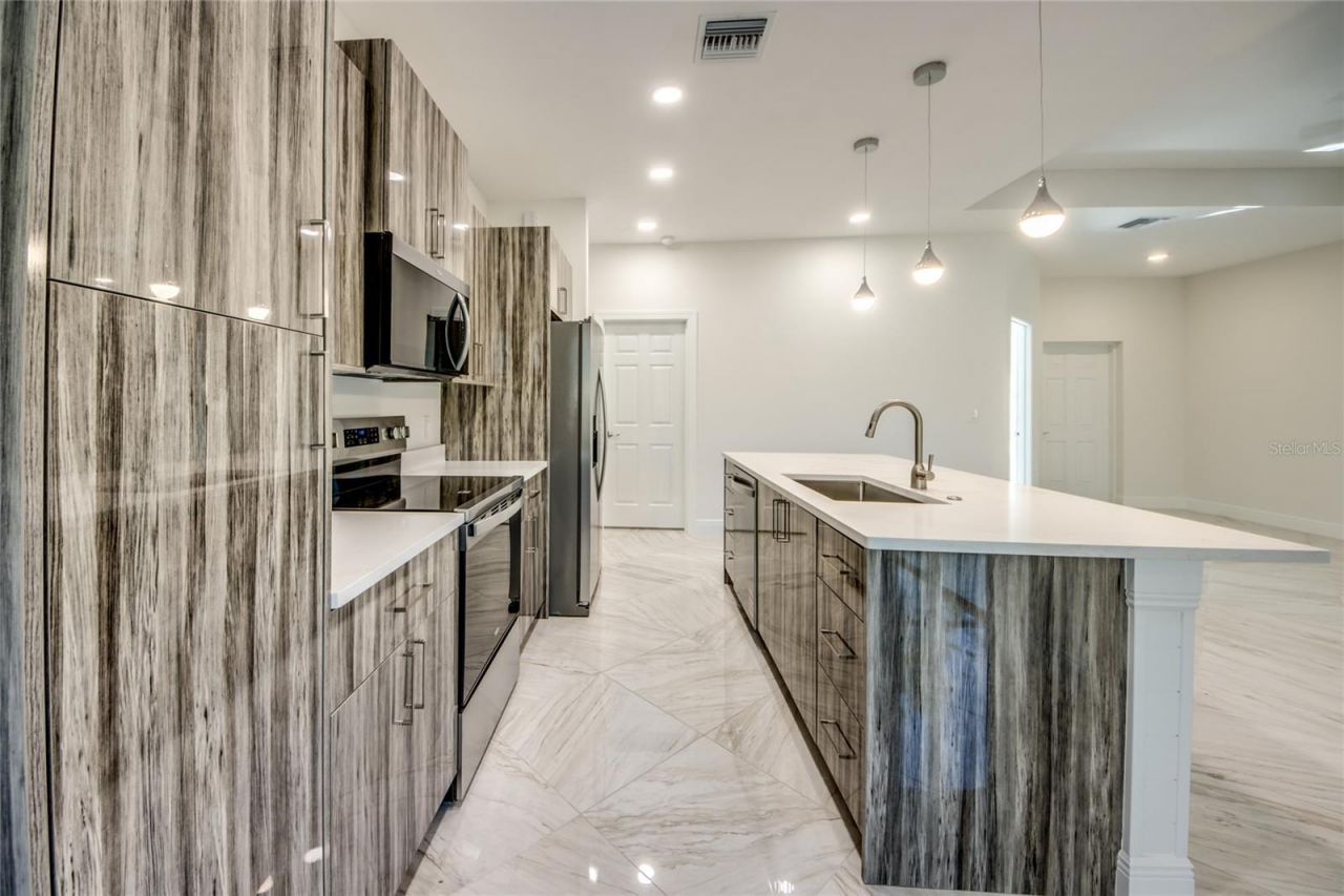 2512 48th Street W, Lehigh Acres, FL 33971 Photo