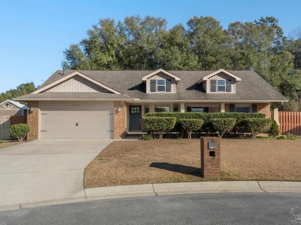 5221 English Oak Dr, Pace, FL 32571