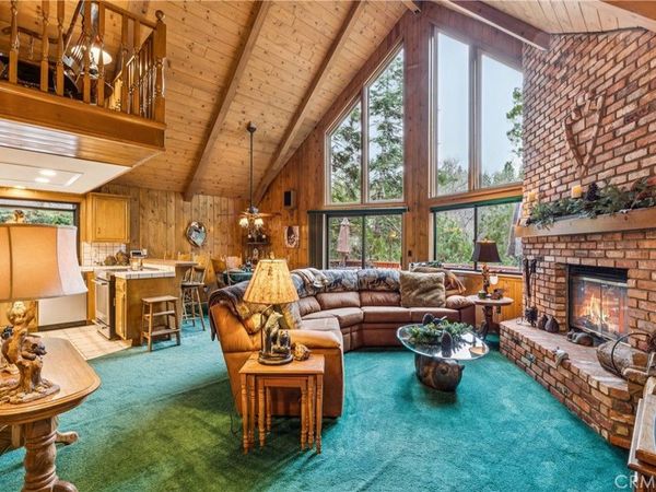 184 Massive, Lake Arrowhead, CA 92317