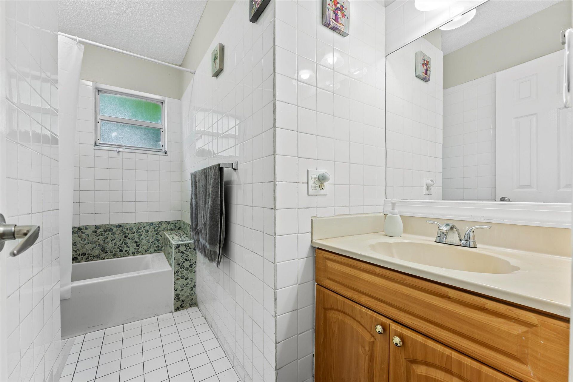 1012 Green Street, West Palm Beach, FL 33405 Photo