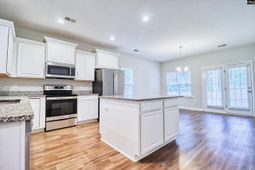 1355 Tamarind Lane  photo 4