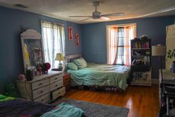 1005 Denny Road photo 4