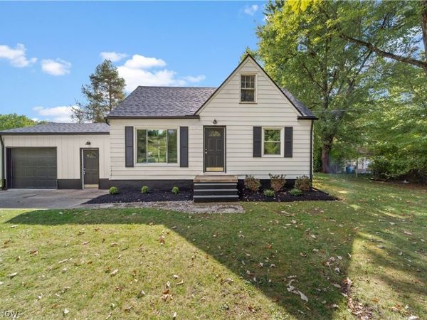 2584 Babcock Road, Hinckley, OH 44233