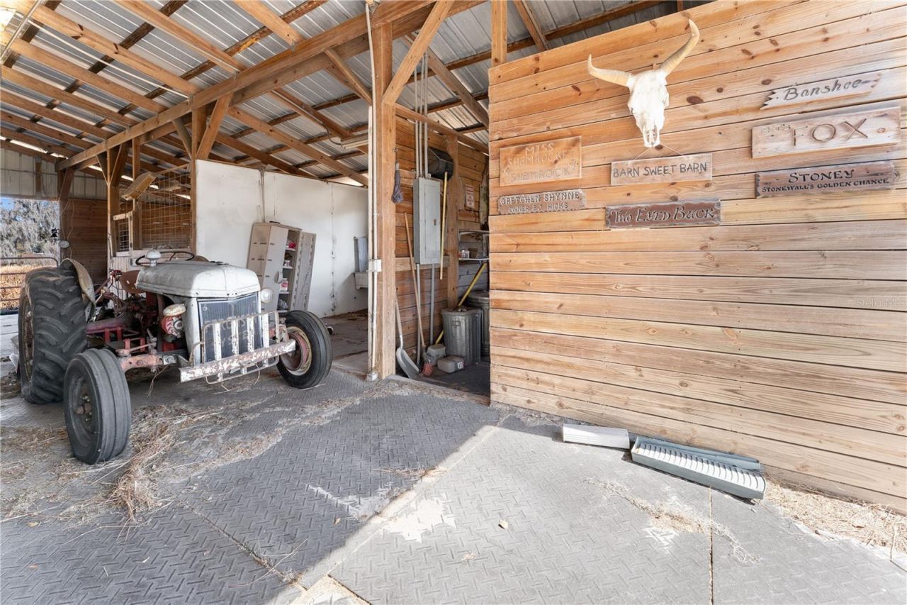 632 W Keysville Road, Plant City, FL 33567 Photo