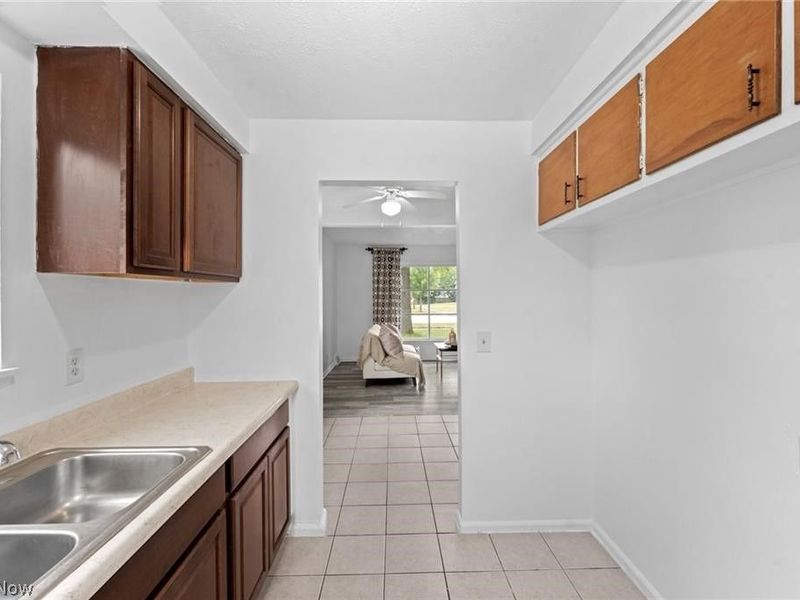 643 E 261st Street, Euclid, OH 44132 Photo 10