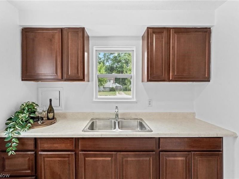 643 E 261st Street, Euclid, OH 44132 Photo 12