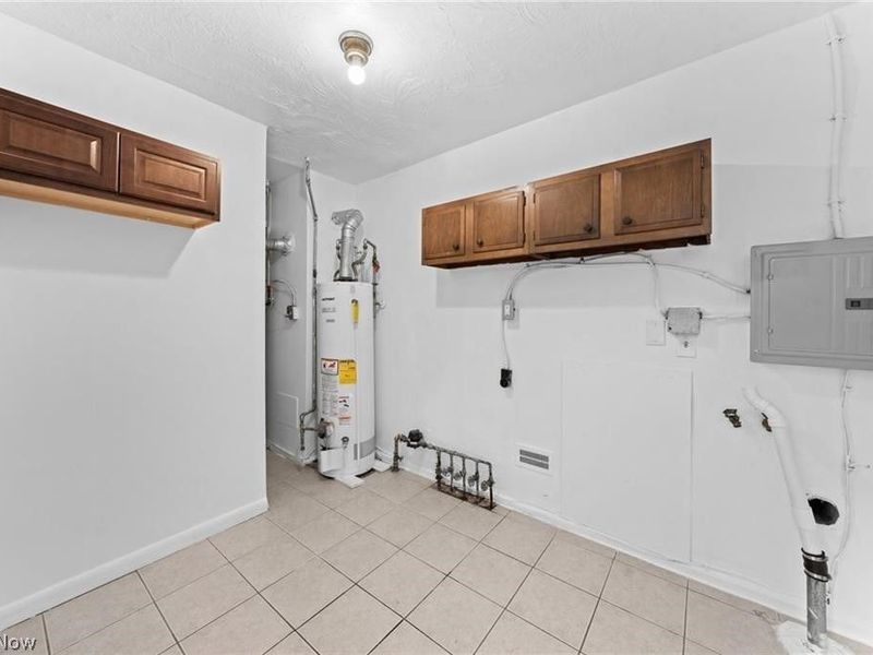 643 E 261st Street, Euclid, OH 44132 Photo 14