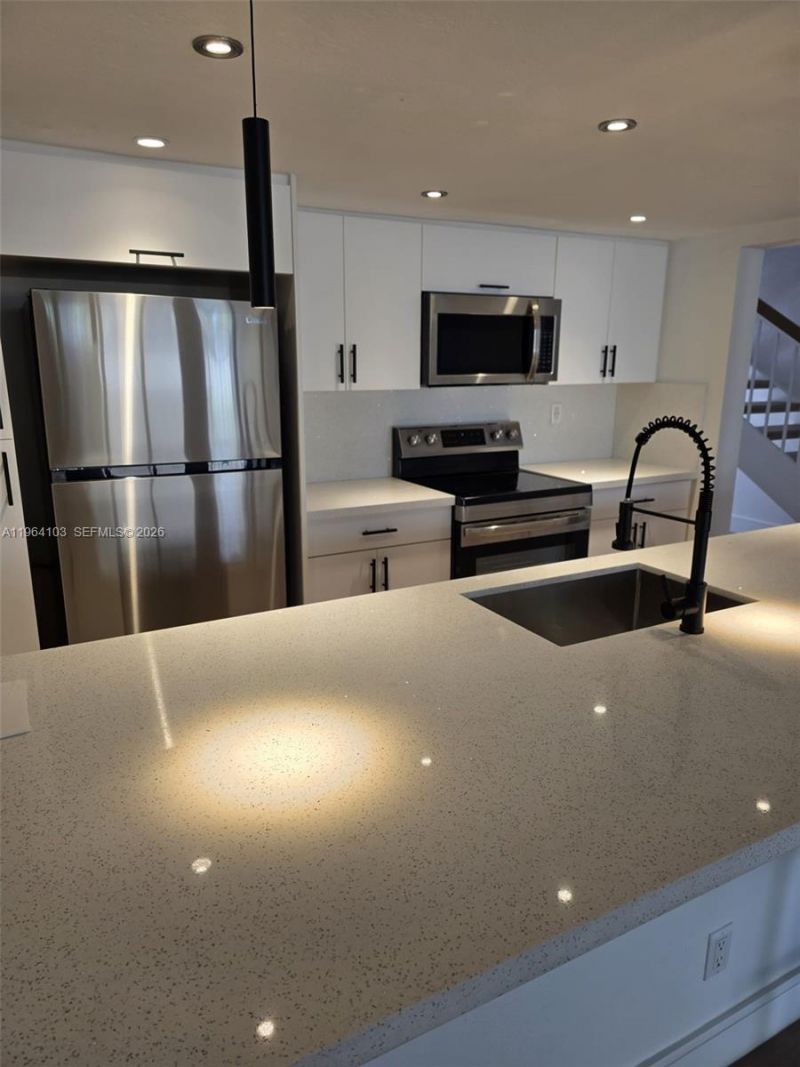 10951 Cypress Rd , Unit 10951, Pembroke Pines, FL 33026 Photo