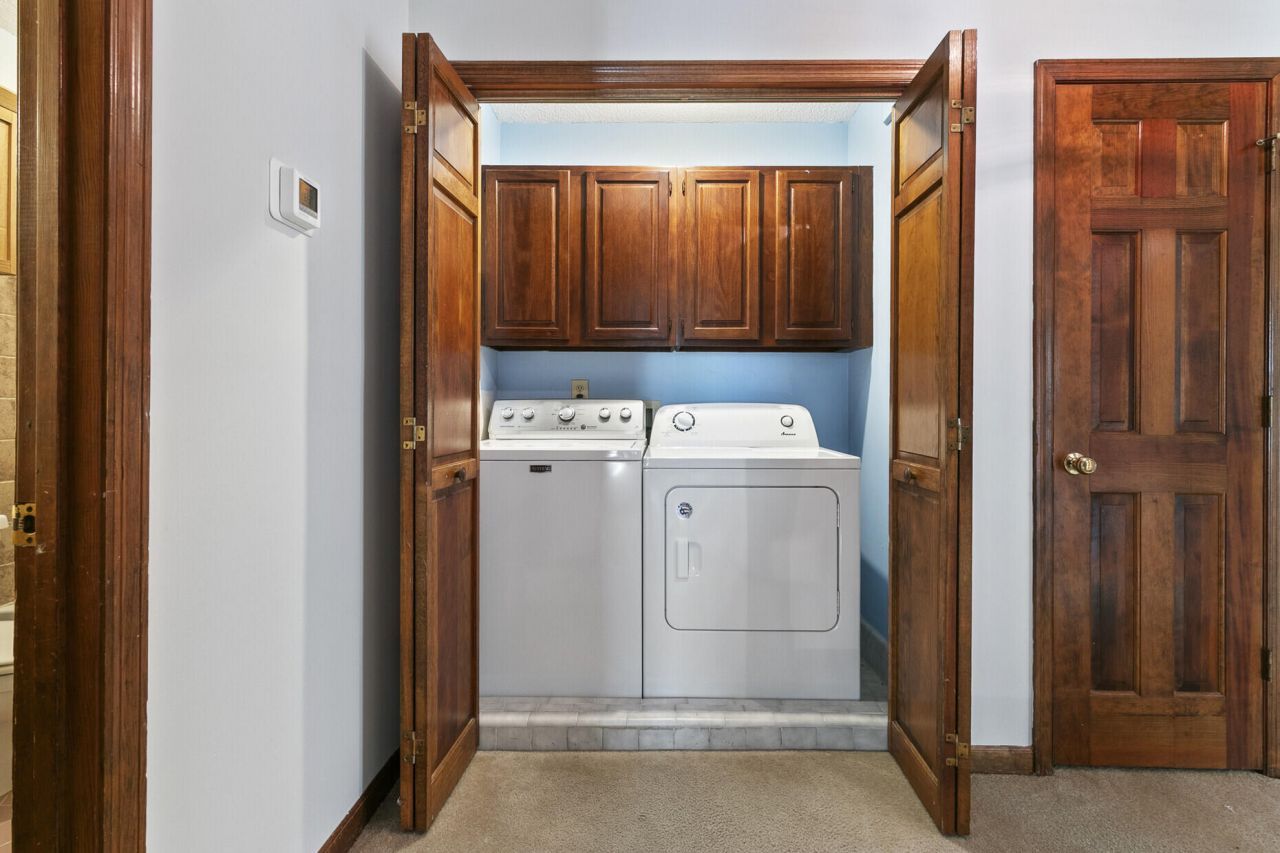 1405 Pine Island Photo 22