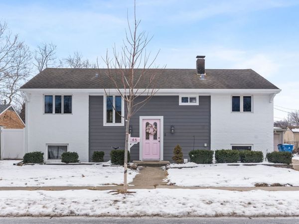 45 Cambridge Lane, Glendale Heights, IL 60139