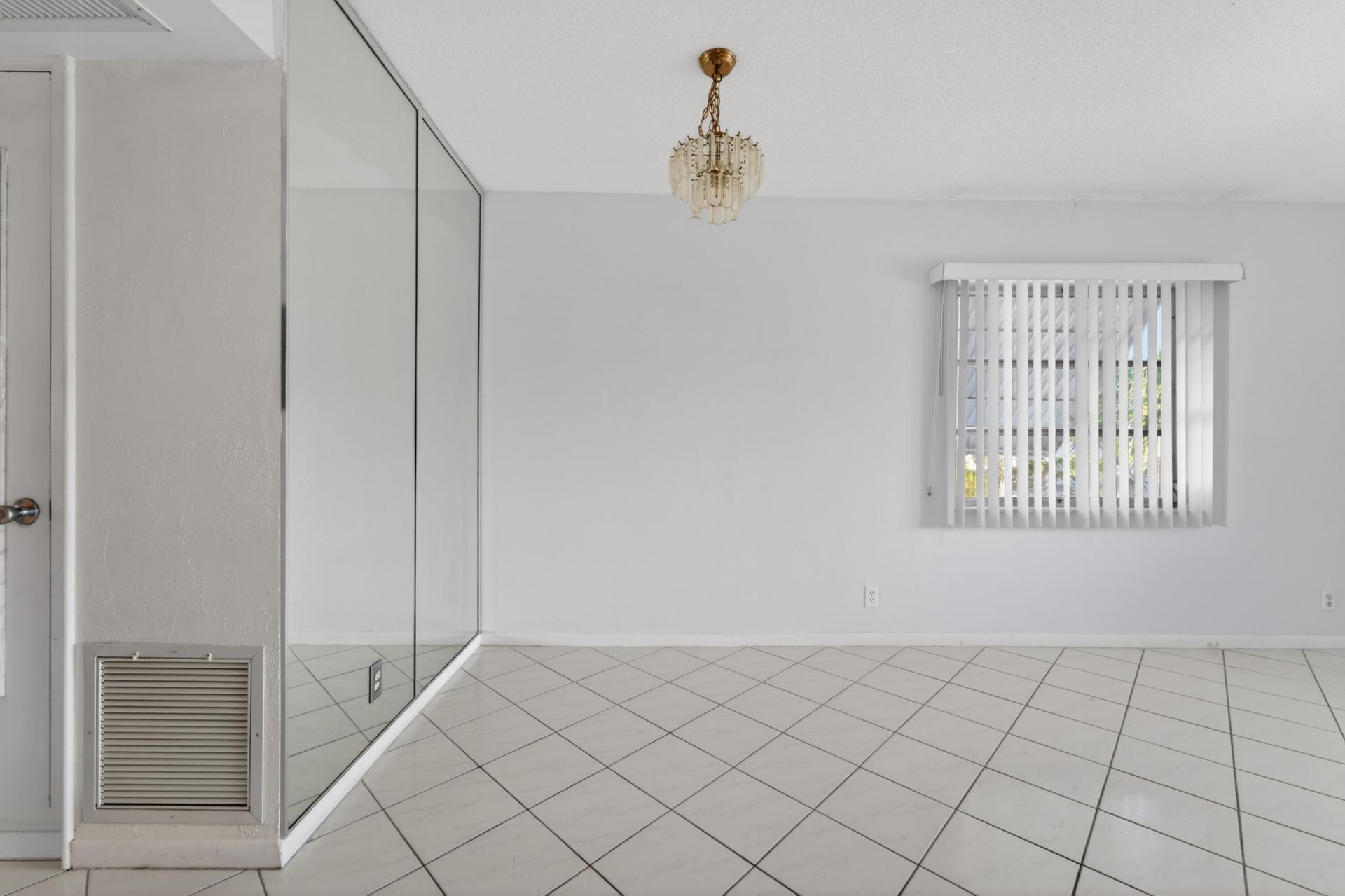 401 N J Street, Unit Apt 12, Lake Worth Beach, FL 33460 Photo