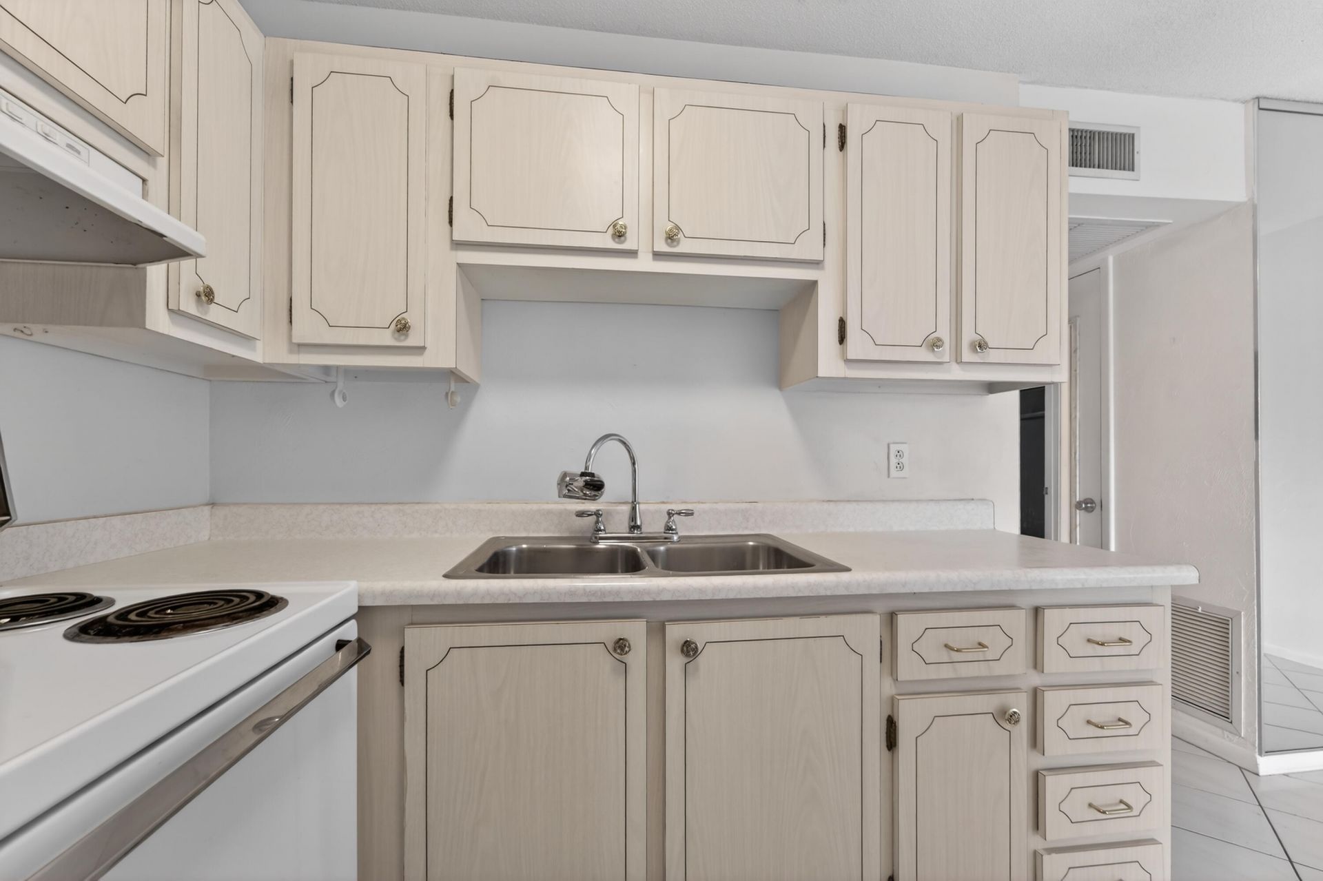 401 N J Street, Unit Apt 12, Lake Worth Beach, FL 33460 Photo