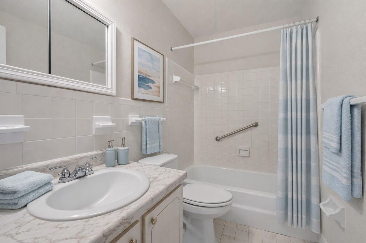 401 N J Street, Unit Apt 12, Lake Worth Beach, FL 33460 Photo