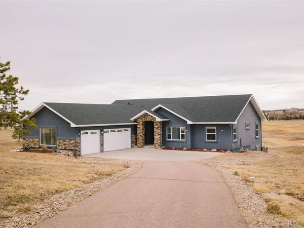 1747 Islehurst Lane , Monument, CO 80132