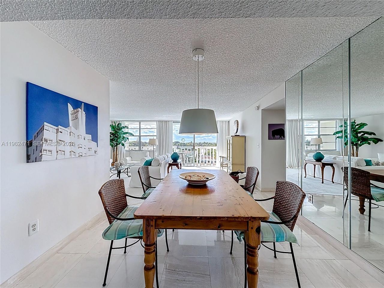 8530 Byron Ave, Unit 505, Miami Beach, FL 33141 Photo