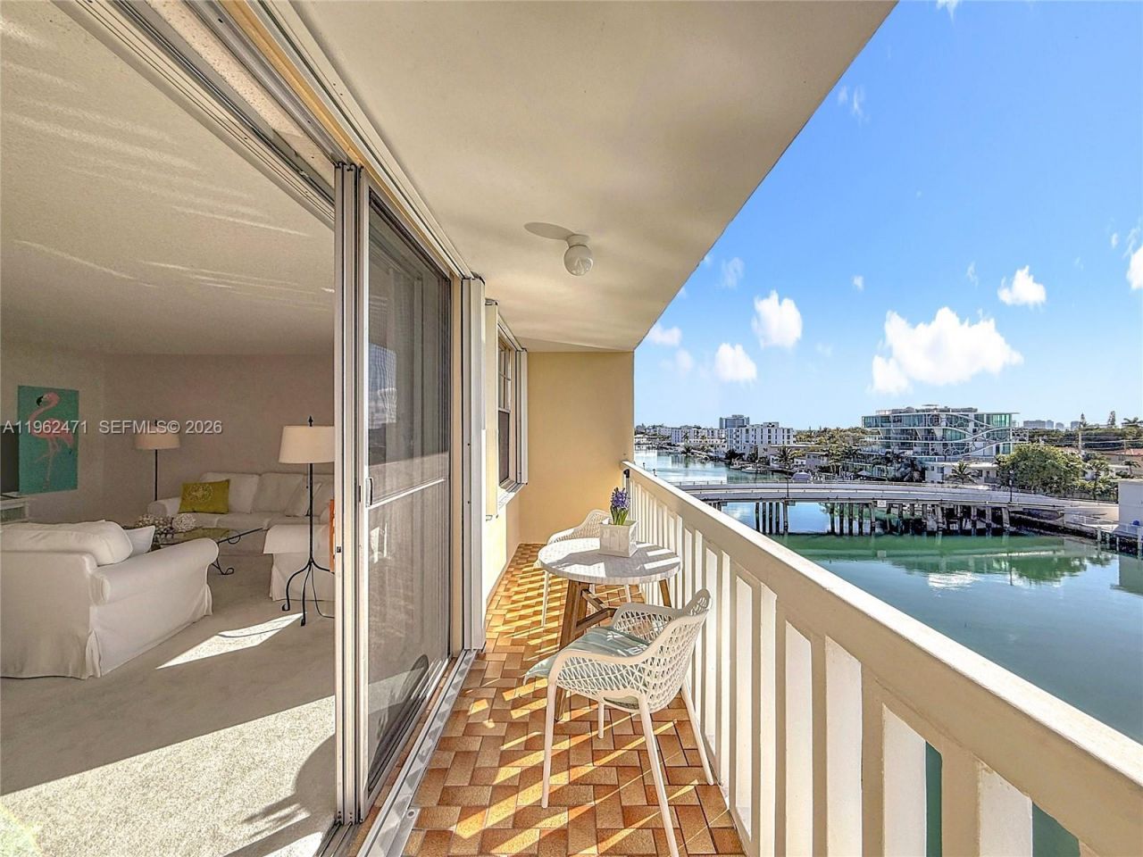 8530 Byron Ave, Unit 505, Miami Beach, FL 33141 Photo