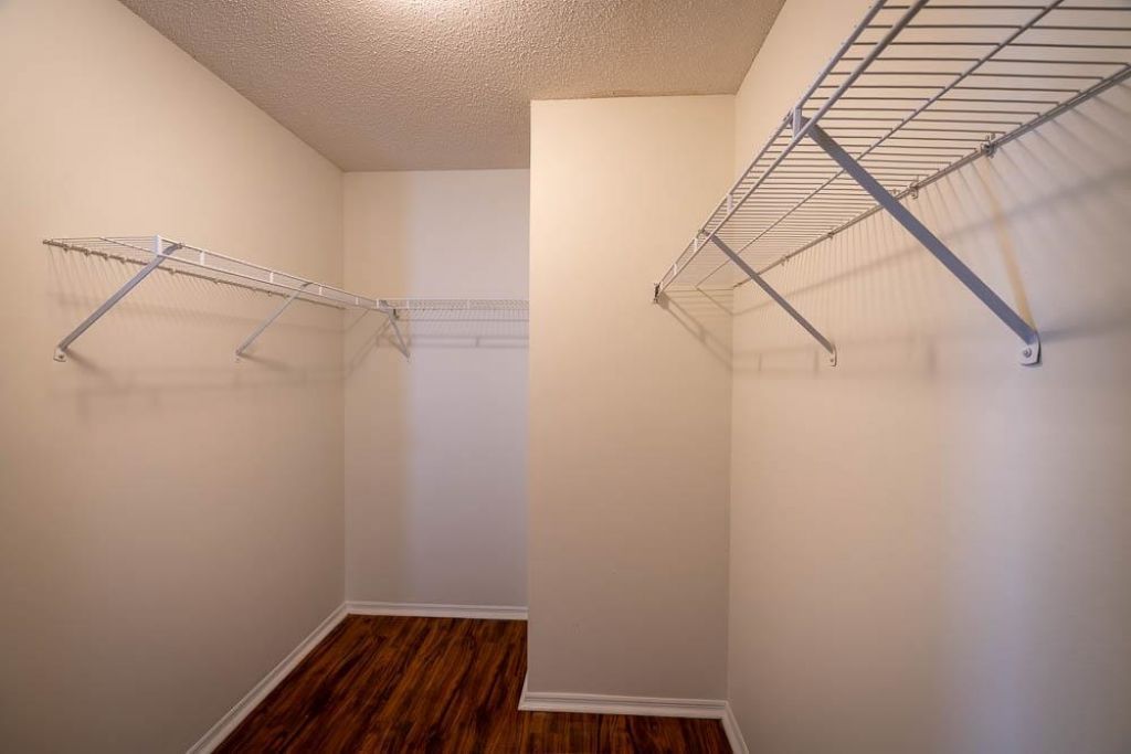 440 Bellegrove Dr. Photo 15