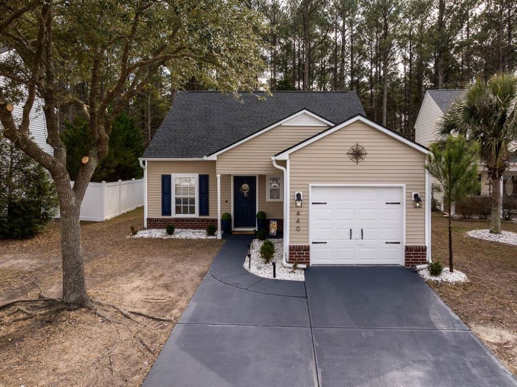 440 Bellegrove Dr. Photo 4