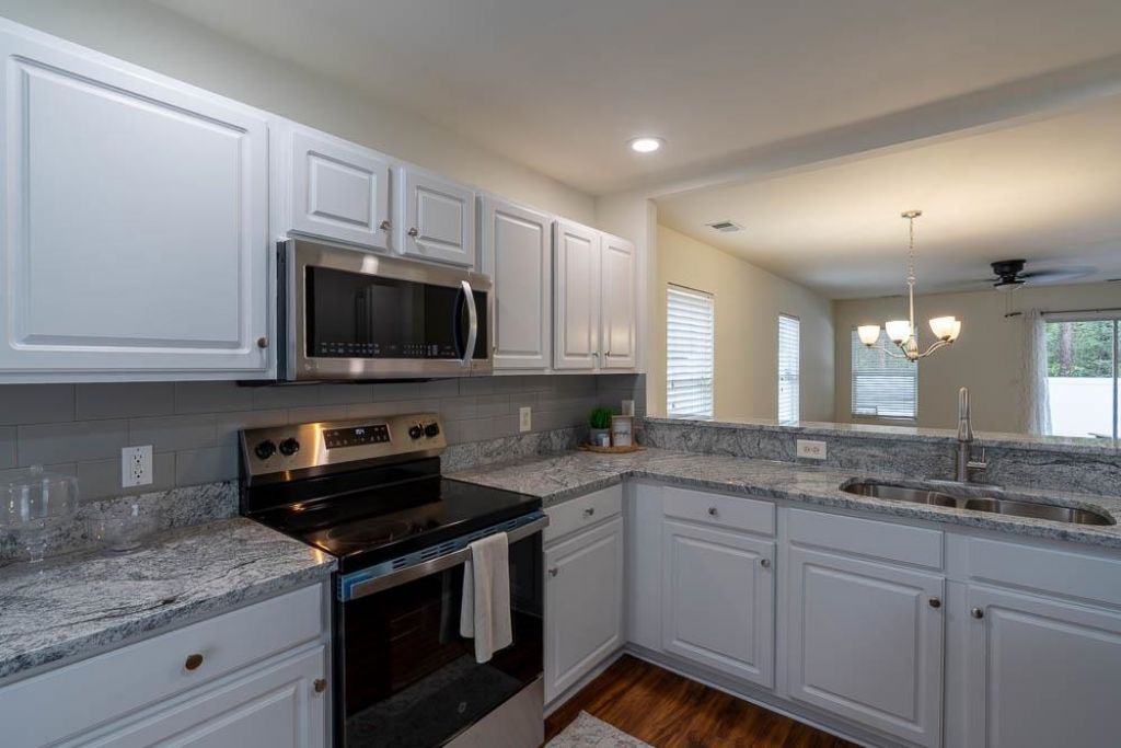 440 Bellegrove Dr. Photo 7