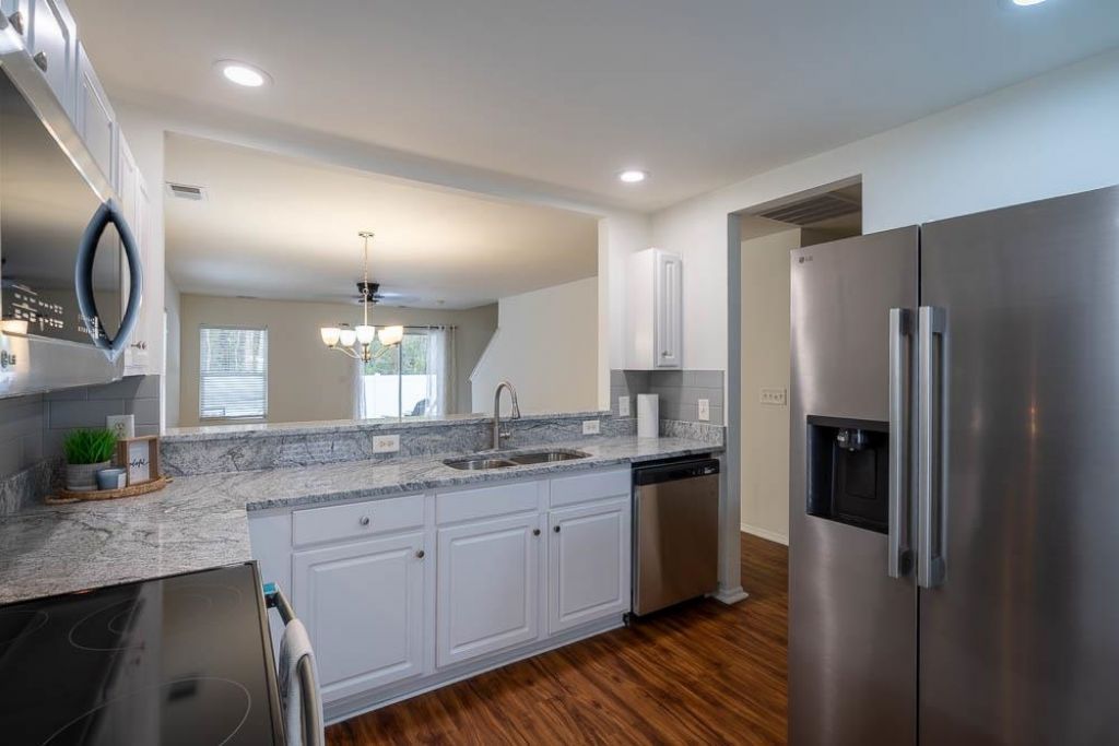 440 Bellegrove Dr. Photo 8