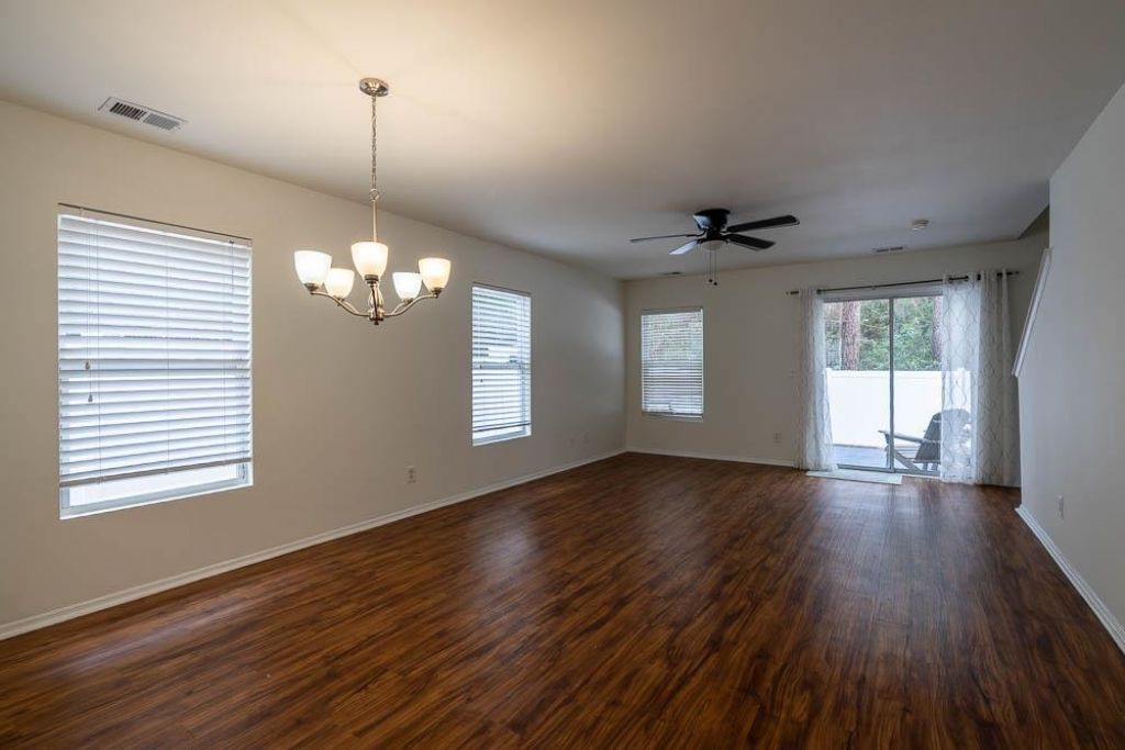 440 Bellegrove Dr. Photo 9